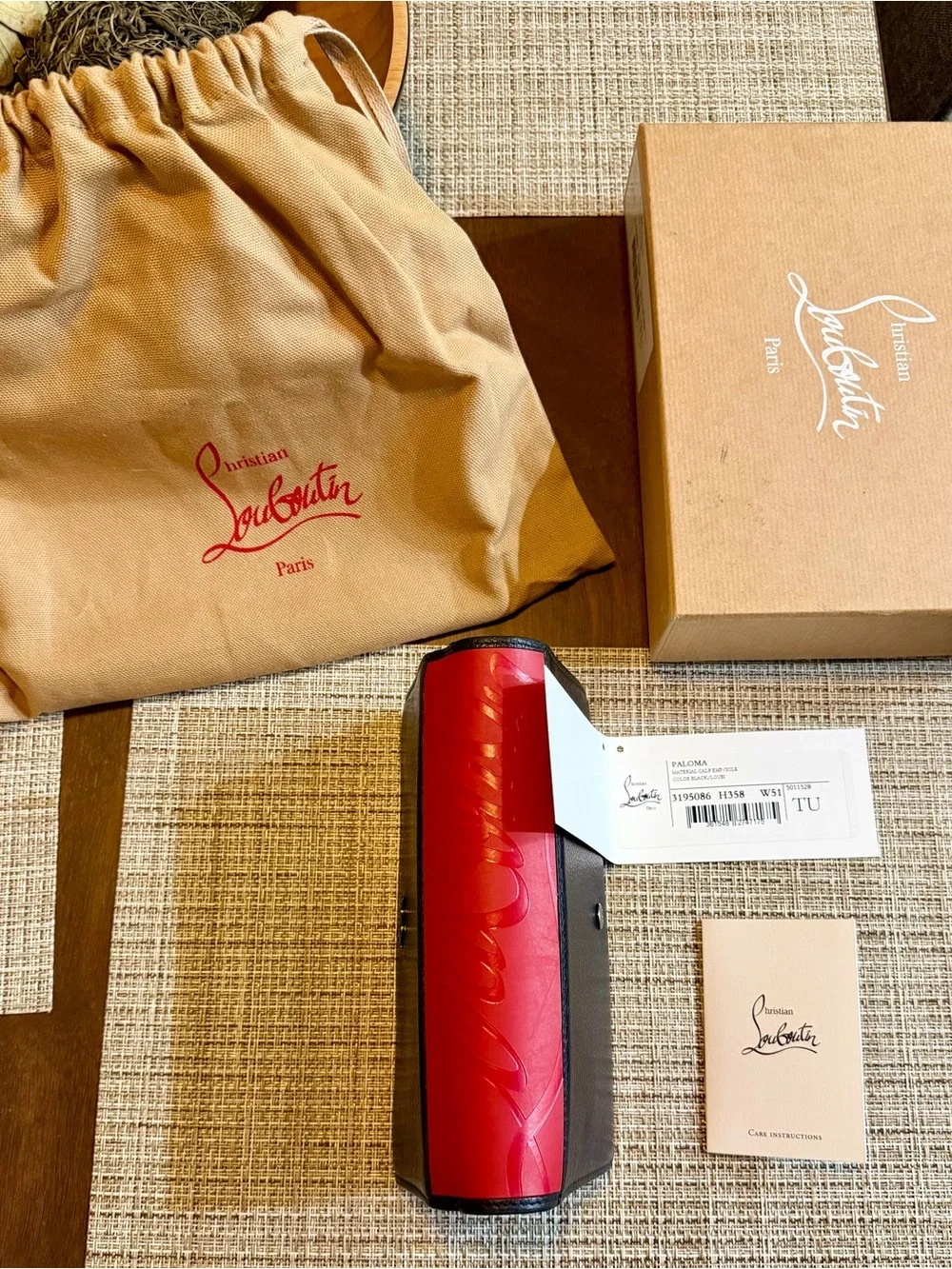 NWT Authentic Christian Louboutin Paloma Black Red Leather Wallet